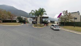 Fracc. Granadas de Laderas